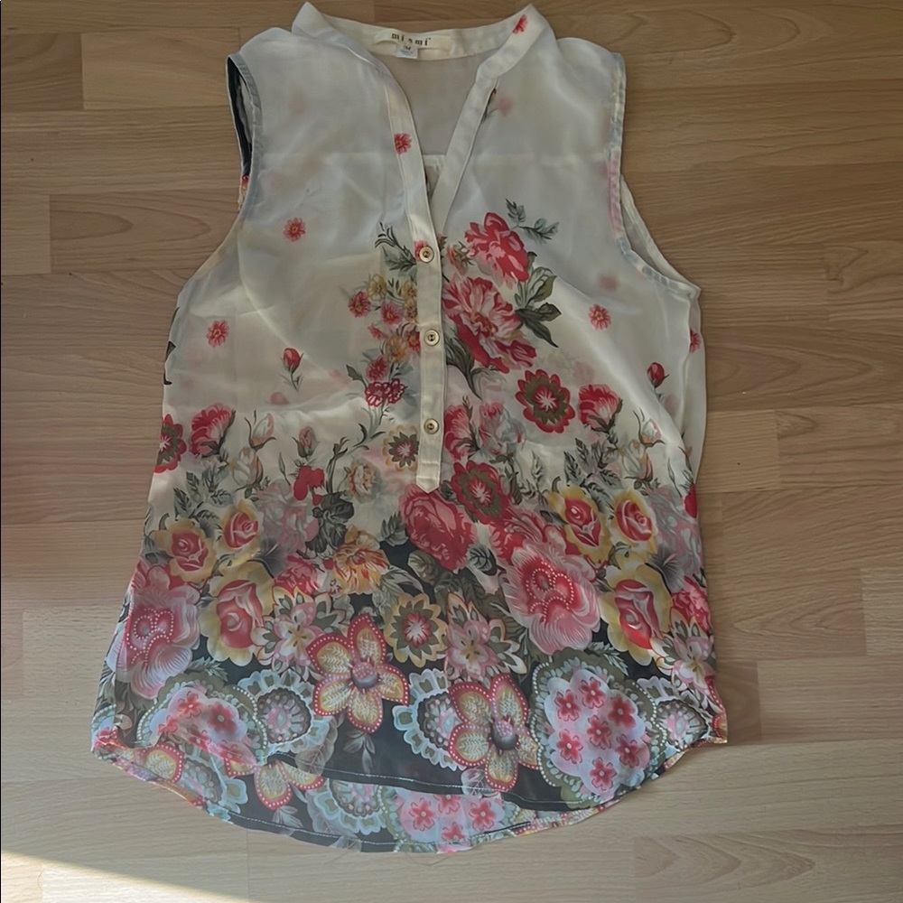 Miami White Sleeveless Blouse with Mandarin Collar